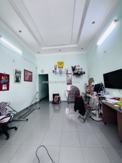 Chủ xưa nay, nhà quang trung, 84m2, 6.8 tỷ tl 0964364745