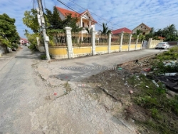 Đất giá hiếm 1.0xx tỷ – ngõ 4m ô tô quay đầu – thanh khoản nhanh  zalo 0567 222