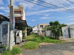 Đất mặt tiền ql1a phường ninh hà( phường hòa thắng mới) tỉnh khánh hoà. 
diện