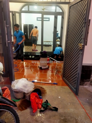 Dịch vụ vệ sinh công nghiệp chuyên nghiệp