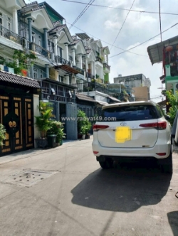 Gấp bán nhà xinh thạnh lộc 19, q.12: 76m2, 3 tầng, 4pn, sổ hồng trao tay, giá