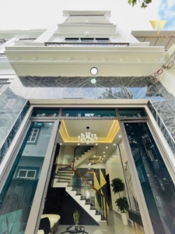 Hạ giá sốc 200 triệu – nhà mới xây 4 tầng sau mặt đường nguyễn hữu tuệ, phố cấm