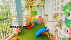 Hang chui con sâu, hầm chui vận động mầm non