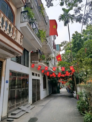 Hàng hiếm phân lô cán bộ tài chính cạnh goldmark city 40m2 5 tầng giá 10 tỷ