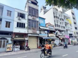 Hiếm - dt 5m2 - bán nhà 4 tầng mt đ.hoàng sa, quận 3 - cấp phép xây building