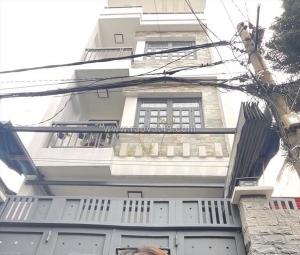 Hiếm nhà bán trung tâm tân phú cách eon 10 phút