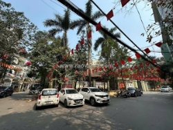 Hot! đất tô ngọc vân 1m mt 9m ô tô vào đất qh ra mặt hồ giá 66 tỷ 0336212066