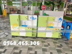 Kệ gỗ cao su mầm non, kệ gỗ 3 tầng mầm non mẫu giáo