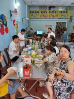 Không có người quản lý cần sang lại toàn bộ quán bún bò chú cuội số 302 đường