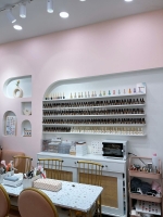 Không người trông coi cần sang gấp tiệm nail/ gội tại trung tâm quận 3