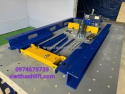 Máy ép thủy lực 12 tấn - cơ khí việt thành