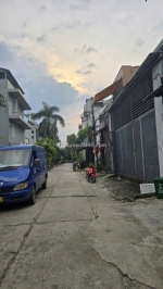 Ngang khủng 8m-dòng tiền 20tr/th đ số 19- tân kỳ tân quý 4m2 hẻm 8m 2 tầng 13