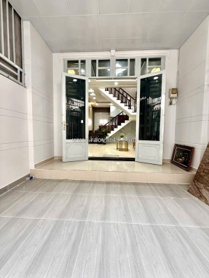 Nhà 2 tầng mới đẹp 56 m2, khu sầm uất. hẻm xe hơi một trục thẳng đường thới an