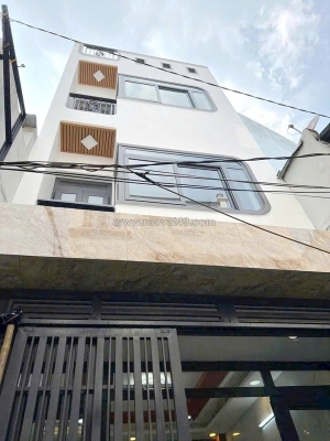 Nhà 3 lầu btct hẻm 4 âu dương lân p.chánh hưng p3q8