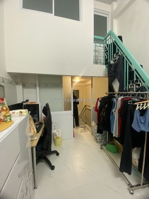 Nhà 3 tầng đẹp ở quận 8 giáp q5 3 tầng hẻm thông chỉ 3 tỷ nhỉnh.