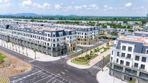 Nhà 5 tầng sổ đỏ ngay cạnh chung cư vinhomes thanh hóa -5.3x tỷ