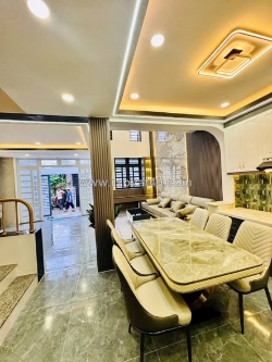 Nhà âu cơ, tân bình – 103m², 3 tầng, giá 10.5 tỷ