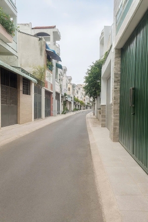 Nhà bán tân bình – gần hẻm xe tải cmt8 – cv lê thị riêng – 71m² – 5 tầng – giá