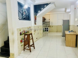Nhà cho thuê cách mạng – hẻm xe hơi – 80m – 2 tầng – full tiện nghi