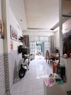 Nhà đẹp, 2 tầng - dt 40m2 - tân phú - gần chợ tân hương – nhỉnh 4tỷ