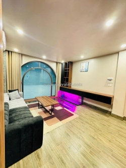 Nhà đẹp miếu đầm ô tô đỗ cổng, 8 tầng thang máy 30m2 8 tầng mặt tiền 4m giá