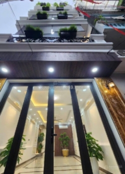 Nhà đẹp mới koong vừa ở vừa kd - dt 96m2, 5 tầng, kim mã, ba đình. giá 21 tỷ