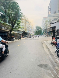 Nhà đẹp trung tâm q10 – hòa hảo – nguyễn tri phương – 5 tầng – giá 8.6