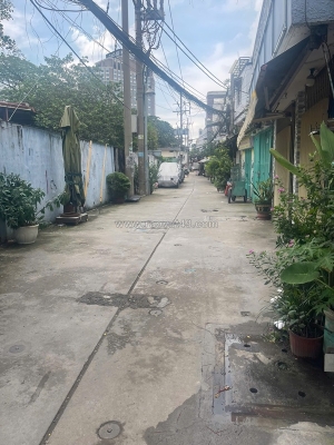 Nhà dương bá trạc - chánh hưng . tp. hcm, 100m2, 6,4 ty.
