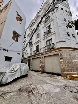 Nhà hoàn công đủ - 4 tầng btct - ngay hoàng hoa thám - bình thạnh - giao phan