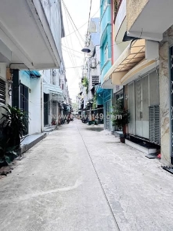 Nhà hxh đường nguyễn đình chiểu quận 3 phường 2 cũ.