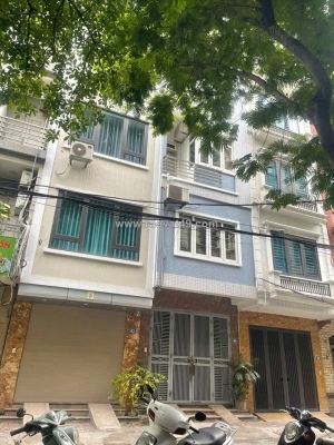 Nhà mặt phố vương thừa vũ-52m*5 tầng*5mmt- kinh doanh sầm uất. giá 23,5tỷ