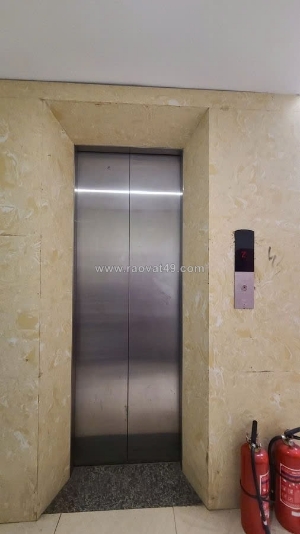 Nhà mình cho thuê nhà lô góc, mới, mai hắc đế; vỉa hè 117m2* 5t- 43 tr