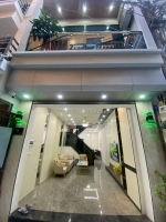 Nhà phân lô hoàng văn thái-42m*5 tầng*4,5mmt- ôtô đỗ cửa-gần trường,chợ. giá