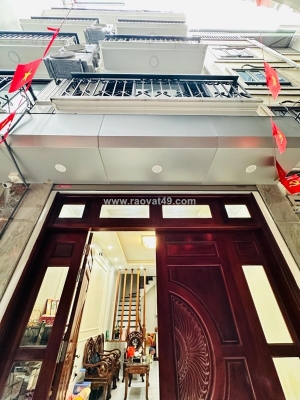 Nhà phố hoàng ngân-32m*5tầng- ngõ thông; ô tô đỗ cửa- nhỉnh 9 tỷ