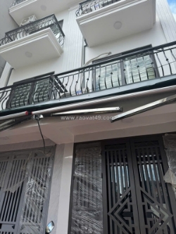 Nhà trung tâm ngọc hồi – 5 tầng - 42m2, mặt tiền rộng, giá tốt, sổ sẵn
