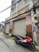 Nhà vip full nội thất 3 lầu sân thượng lưu hữu phước p15q8 (gần cầu số 2)