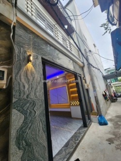 🏠🏠nhỉnh 5t chốt ngay nhà 2 tầng hẻm 435 huỳnh tấn phát - 1 sẹt xe hơi đỗ