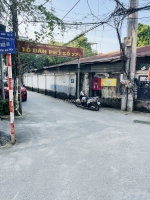 Nhỉnh 7 tỷ đất đt ngọc thụy 46m2, bán đất tặng nhà, ngõ thông, ô tô cạnh nhà