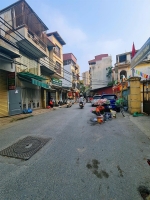 Nhỉnh 8 tỷ sở hữu mới xây thang máy ô tô gần phường định công, 32m2 x 6 tầng