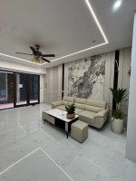 Nhỉnh 9 tỷ phường thạch bàn 40m2 6t thang máy, ô tô đỗ cổng, quá đẹp với phân