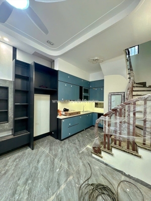 Phố cổ ngọc lâm -- lb- tiền nhỏ diện tích to, nhà mới 45m2--- 9,9 tỷ