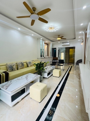 Quá đẹp dân xây phố ngọc thụy 50m2 7 tầng thang máy, ô tô vào nhà, full nội