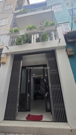 Quận 3 - cmt8- 3 tầng - hẻm 3m - giá 4.8 tỷ