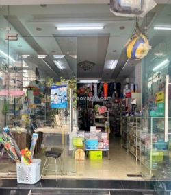 Sang lại nhà sách – vị trí đẹp đường trần cao vân, phường xuân hà, quận thanh