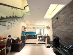 Siêu phẩm 3 tầng đẹp lung linh đường 14m, 85m2_4.5x19m chỉ 12,3 tỷ khu vip bên