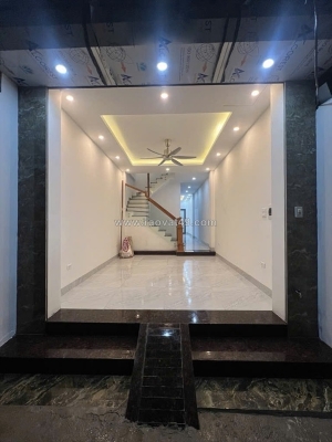 Siêu phẩm 51m yên lộ hà đông_ 5 tầng thang máy_ôtô qua nhà_ bãi xe cách nhà