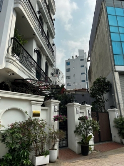 Siêu phẩm, bán nhà ba đình trung tâm, ngõ thẳng đẹp, ở vip, giá 20 tỷ “siêu