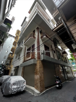 [siêu phẩm] bán nhà hoàng quốc việt lô góc 3 thoáng, ô tô, 7 tầng thang máy,