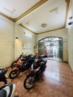 Siêu phẩm duy nhất bàu cát, 30m ra ga metro, hẻm nhựa 5m, 92m² 3 tầng btct,