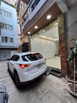 Siêu phẩm hoàng văn thái, nhà đẹp 4 tầng ô tô vào nhà gần phố 42m2 x 4t 17.5 tỷ